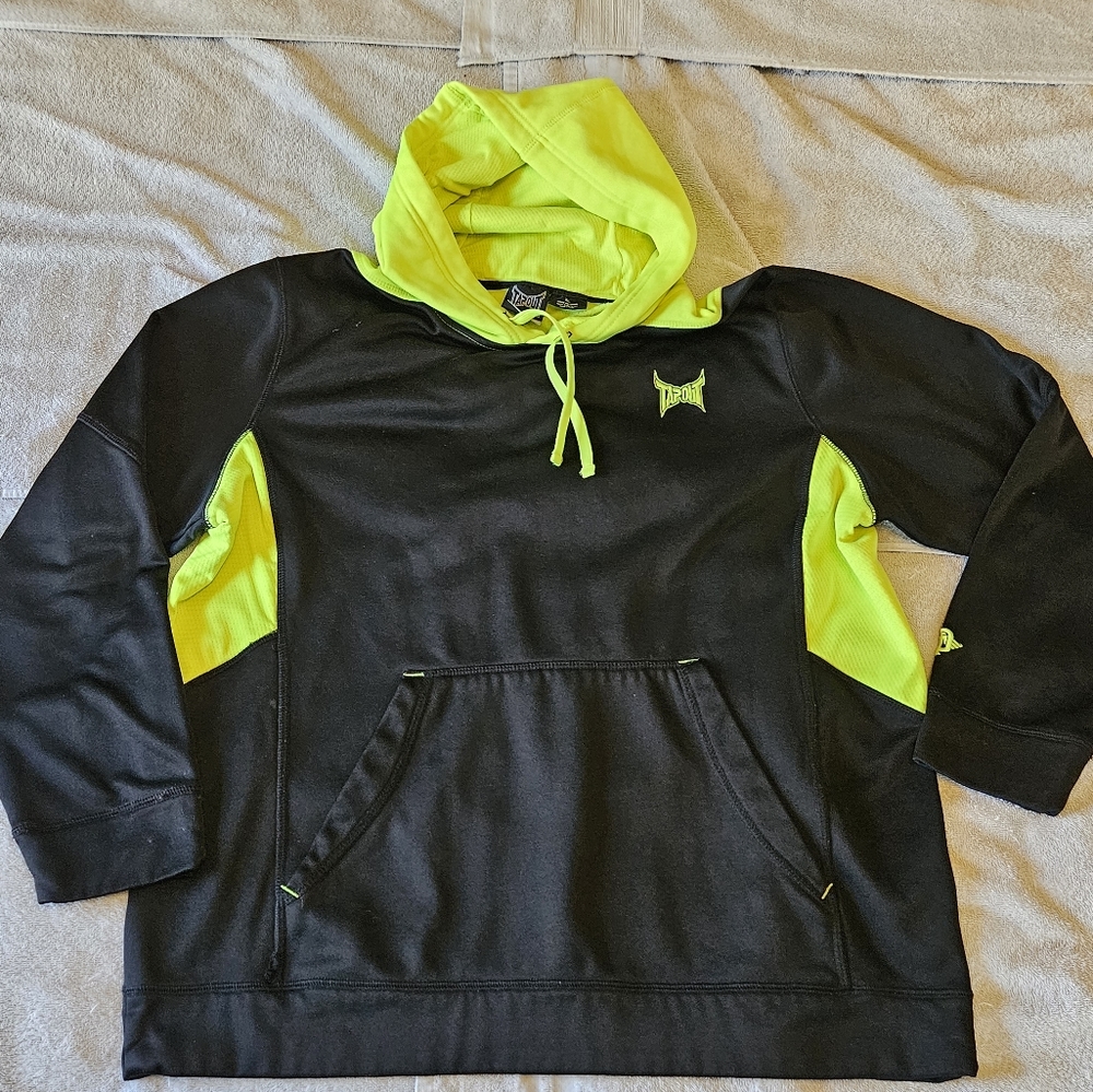 Tapout Mens Hoodie XL